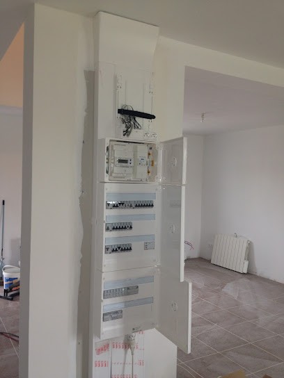MF ELEC, Electricien à Moreuil