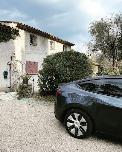 maborneVE - Votre installateur de borne de recharges pour véhicules électriques, Electricien à Gilette